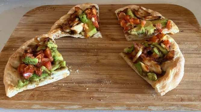 Homemade air-fryer Pizza recipe that you can make at home