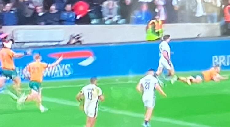 Rugby News Australia: Wallabies kickstart their 2024 Spring Tour with the Ella-Mobbs Trophy after a five point win over England thanks to Max Jorgensen's game-winning TRY 2 Rugby News