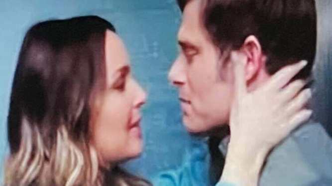 Grey’s Anatomy Season 21, Episode 18 Finale Review: How Do I Live 5 IMG 88692