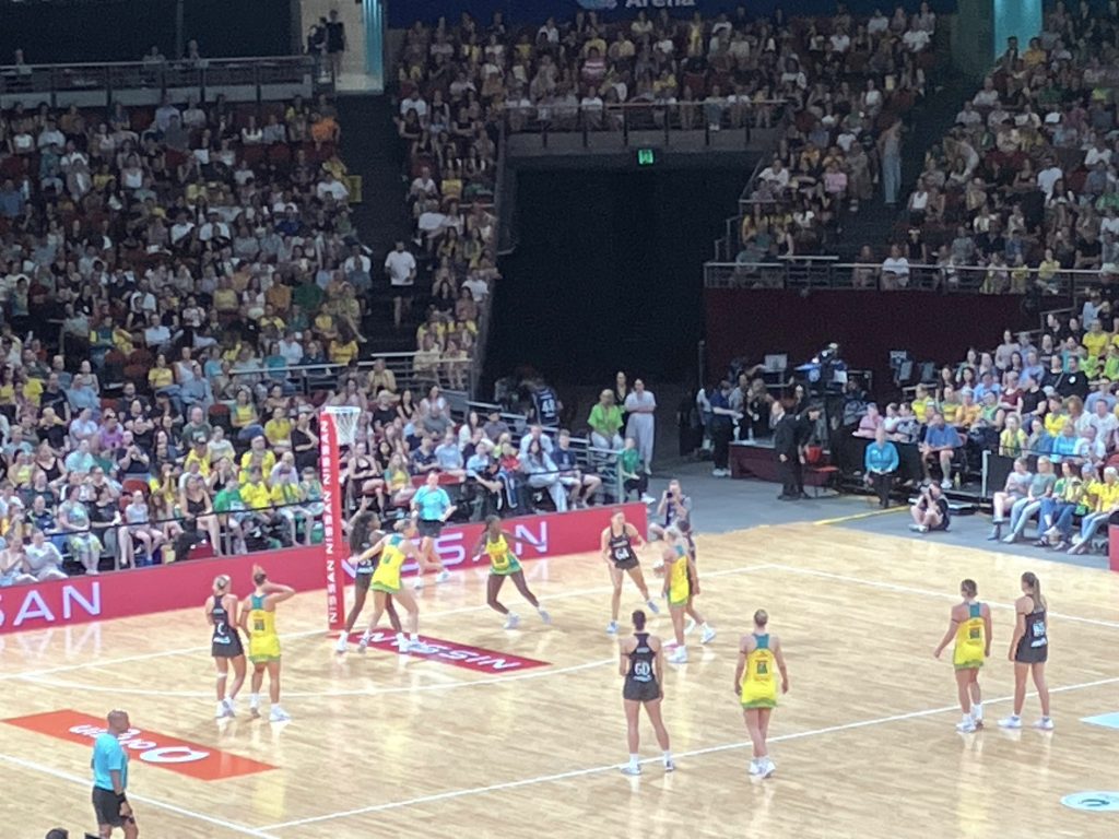 Silver Ferns in action in last night's game v the Aussie Diamonds as part of this week's weekly recap mid-week edition.